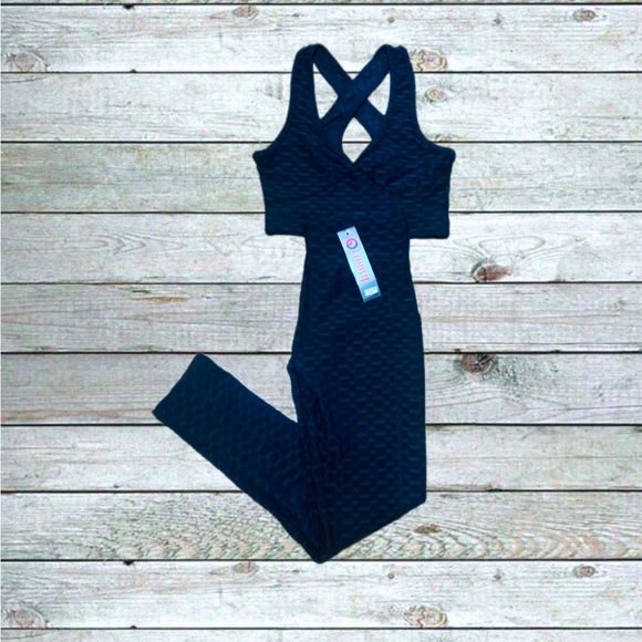 groovy-other-womens-tiktok-activewear-set-nwt-bubble-texture-extra